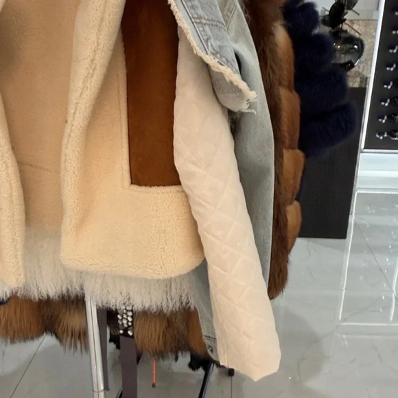 Cream Sherpa-Lined Denim Jacket with Brown Suede Accents - Picture 5 of 5